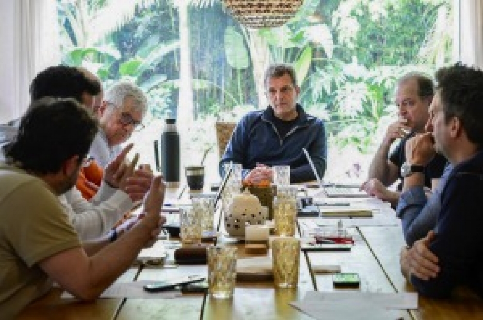 Massa se reunió en Tigre con integrantes del gabinete económico