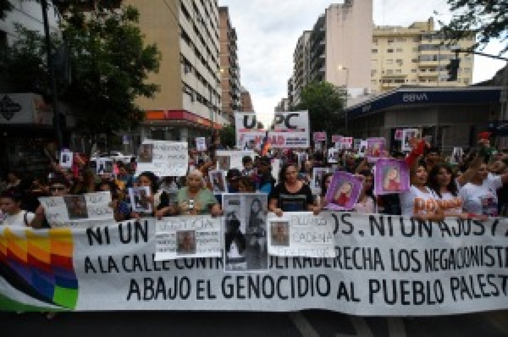 Marcharon en Córdoba &quot;contra el ajuste, la ultraderecha, el negacionismo y el FMI&quot;