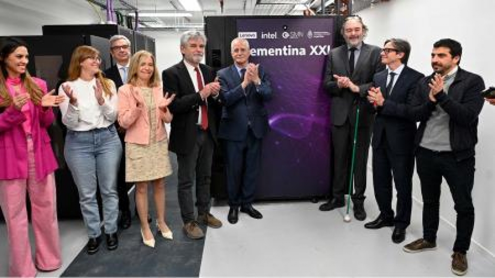 La supercomputadora Clementina XXI se puso en marcha y, de su mano, Argentina está en el top 100