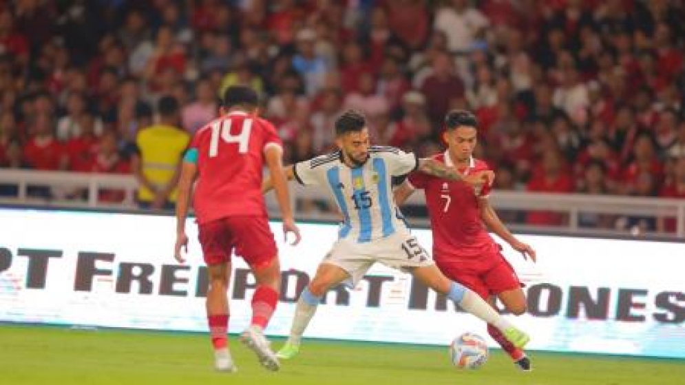 Argentina cerró su gira por Asia con un triunfo ante Indonesia