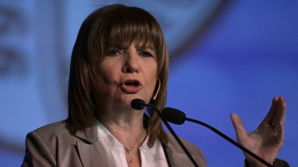 Denuncian a Patricia Bullrich por abuso de autoridad tras la represión en el Congreso