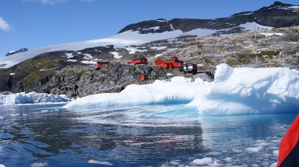 Monitorean partículas de carbono negro en la atmósfera de la Antártida